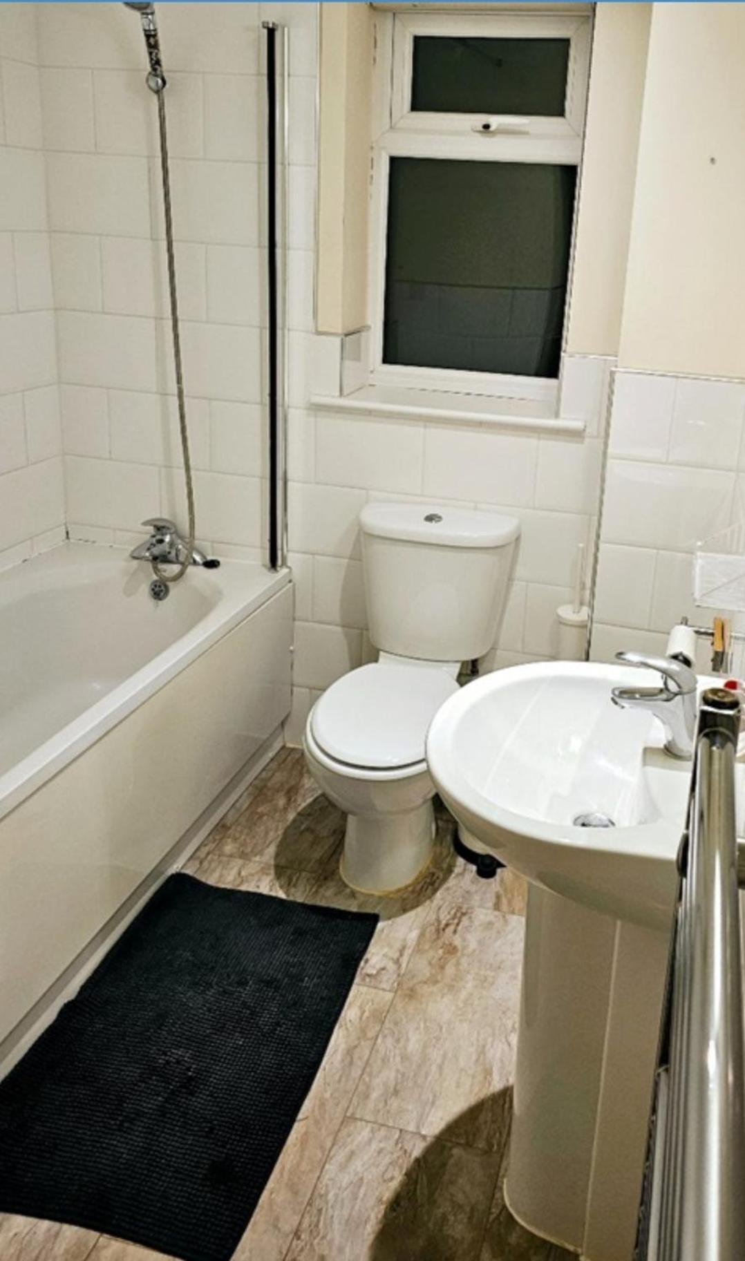 Extra Large Bedroom Dartford Bagian luar foto